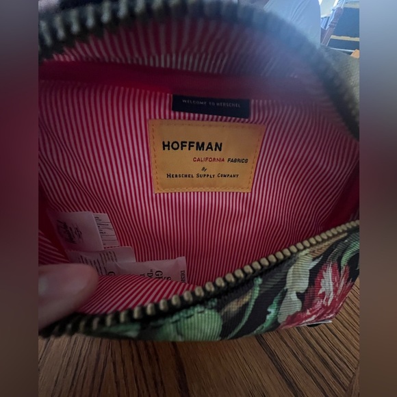 Herschel Supply Company Floral Print Bag - Picture 6 of 7